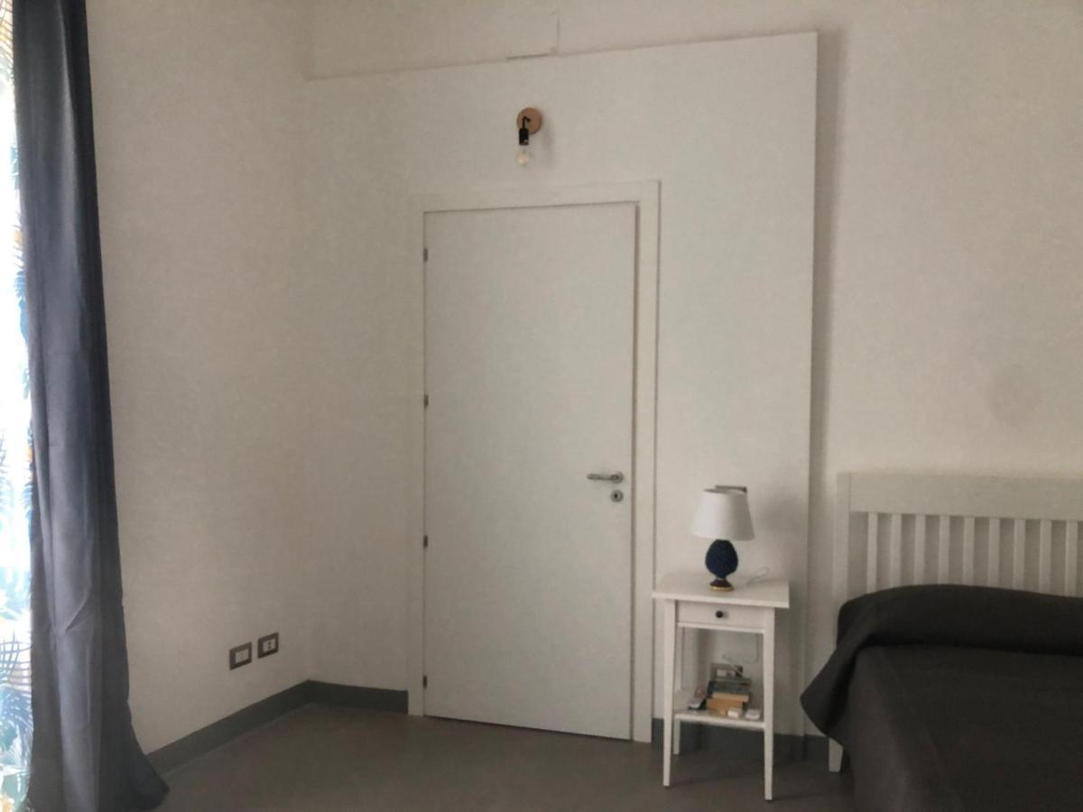 City Center Apartment Da Felu Palermo Buitenkant foto