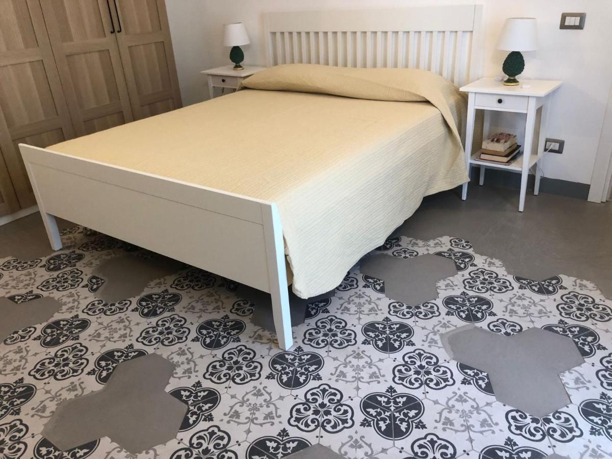 City Center Apartment Da Felu Palermo Buitenkant foto